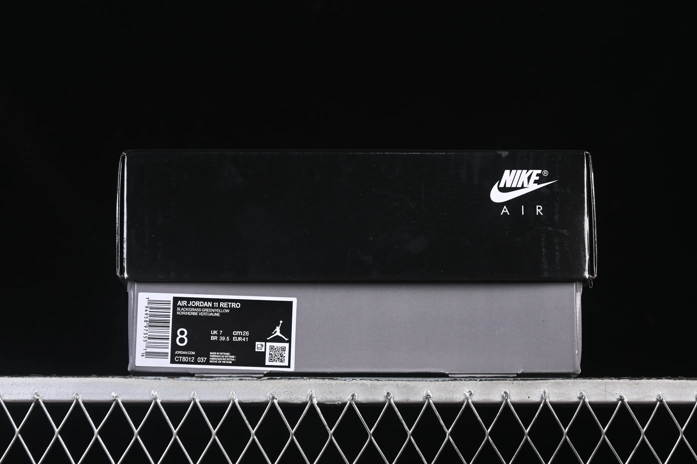 All categories Air Jordan Jordan series basketball shoes Air Jordan 11 Air Jordan 11 Retro "Green Black" AJ11 Joe 11 black and green CT8012-037